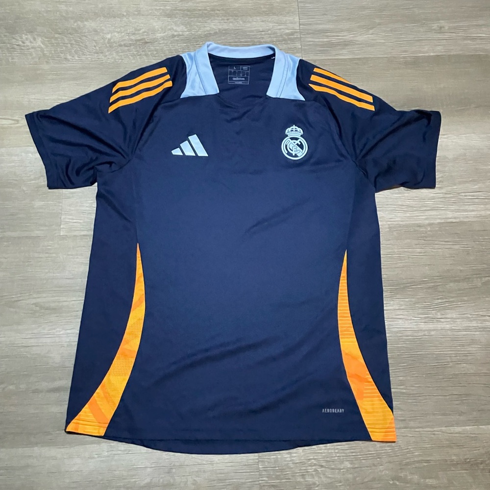Adidas Real Madrid 2025/26 third soccer jersey size L blue/orange new no tags